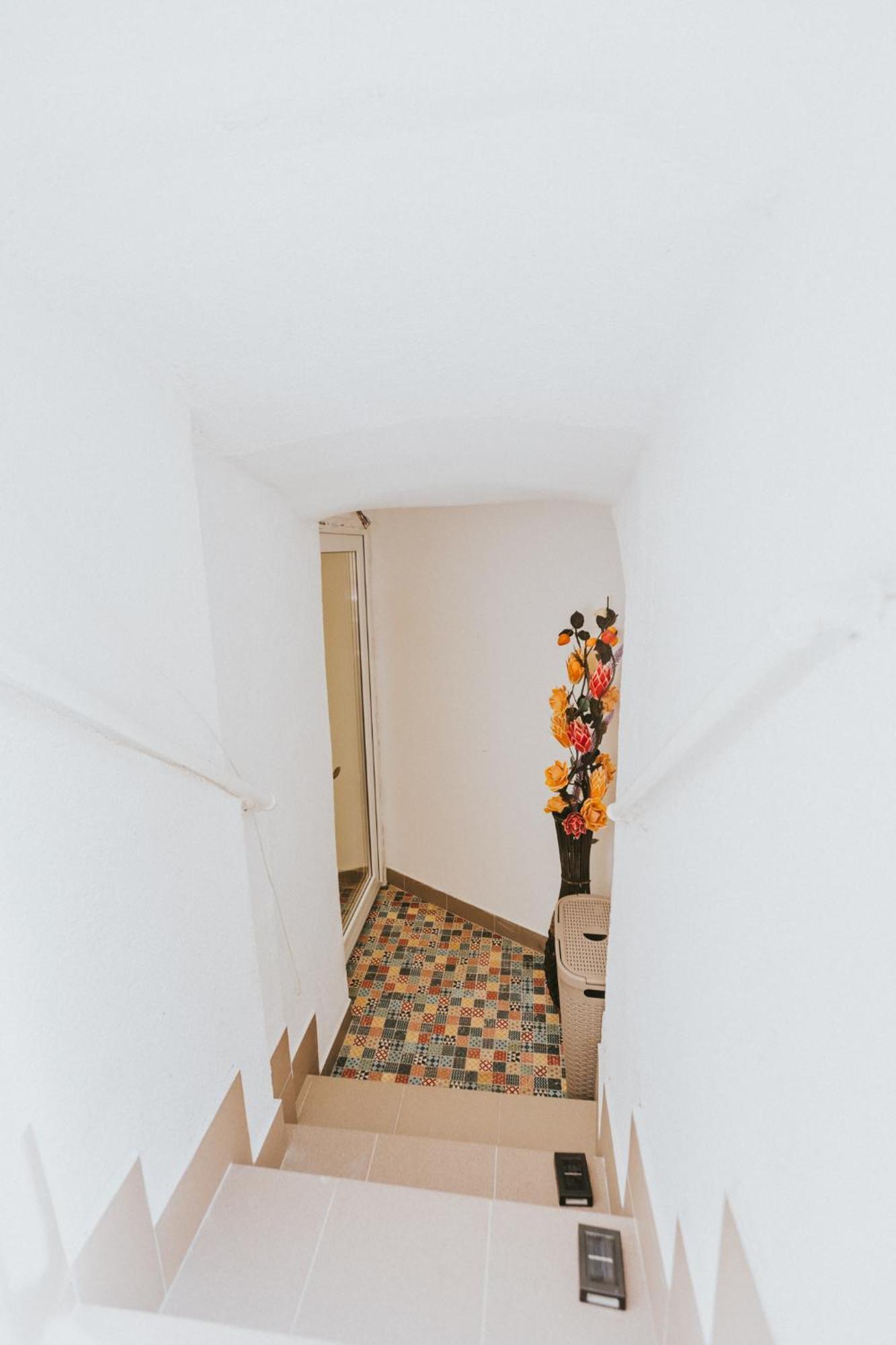 Locart -Cozy Downtown Apartment, Near Black Church With Free Wi-Fi Брашов Екстериор снимка