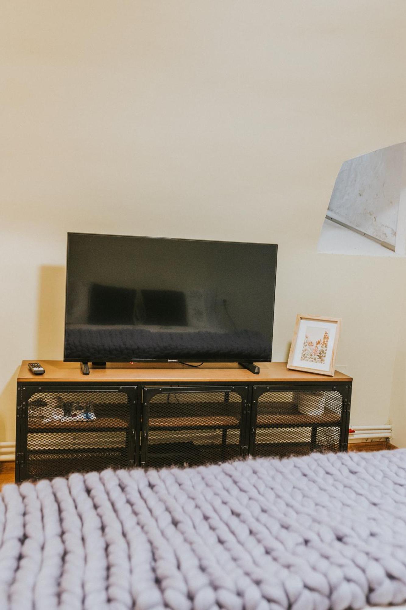 Locart -Cozy Downtown Apartment, Near Black Church With Free Wi-Fi Брашов Екстериор снимка